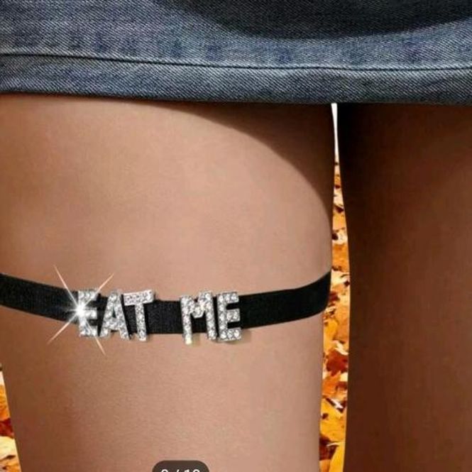 Hovedbilde Strømpebånd - EAT ME